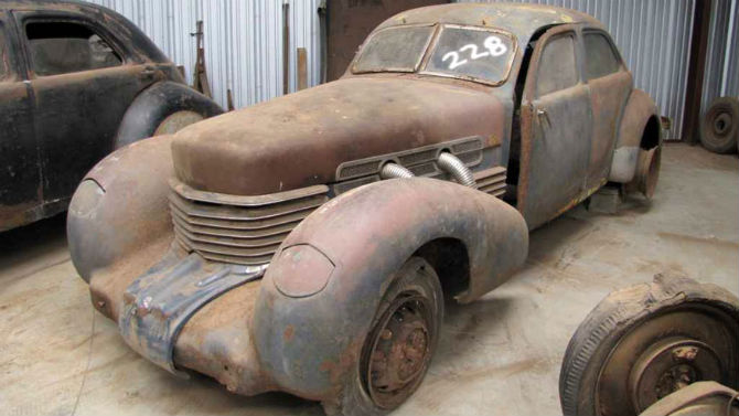colecao-de-carros-abandonados2