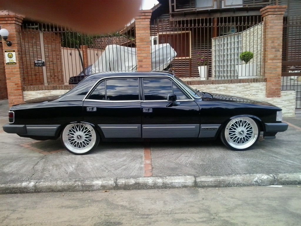 Possante de Terça - Opala Diplomata